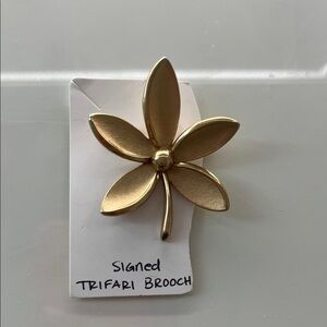 Trifari Gold Petal Brooch